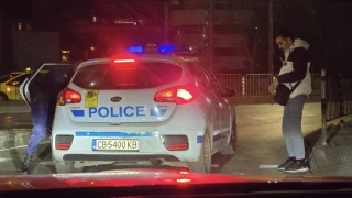 Къс разказ за доброто - как полицаи помогнаха на незрящо момче