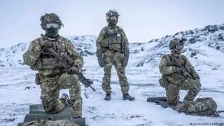 Франция поиска учение на НАТО в Гренландия