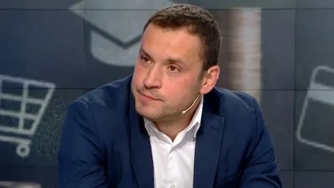 След „шоковите“ януарски сметки за ток адвокат Мартин Костов съветва: Действайте бързо, пускайте жалби - сметката не е присъда