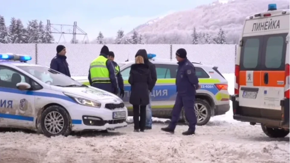 Баба и дядо подават сигнал до ДАЗД за внука си, пребиваващ в хижа "Петрохан"