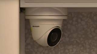 Колко лесно могат да ни наблюдават у дома