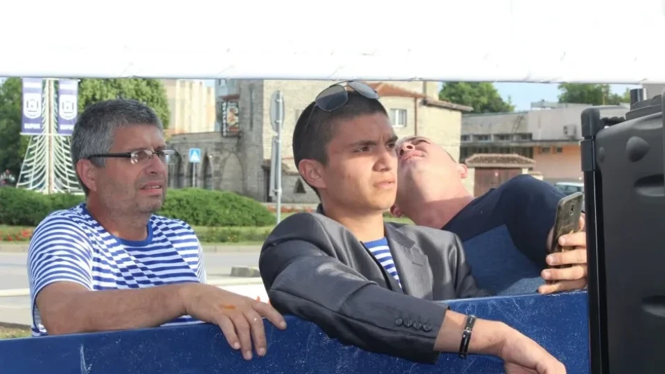 Дъщеря и сестра на двама от изчезналите от кораба край Созопол с въпроси към институциите