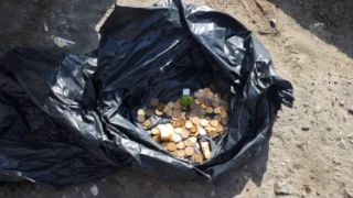 „Тъжен край за жълтите стотинки": Мъж се натъкна на торба с монети до казан