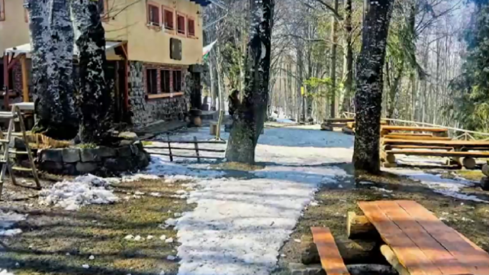 Скандал в хижа „Камен дел” завърши с изстрели