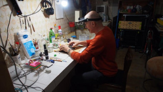 Абсурд във Варна: Безценни артефакти се спасяват във фургони "на коляно"