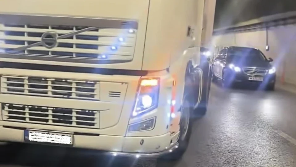 "Авариралият" камион в тунел „Витиня“ е бил технически изправен, заяви Георги Кандев