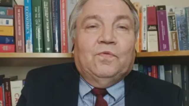 След стрелбата на вечеря с участието на Тръмп. Какво се знае за нападателя и мотивите му