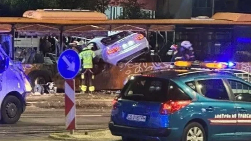 20 години "строг" затвор за Виктор, който вряза колата си в автобус и уби лекар