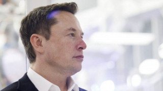 Мъск може да получи бонус от Tesla, който е три пъти повече отколкото струва Ford