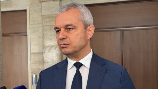 Костадин Костадинов: Ивайло Мирчев трябва да си подаде оставката