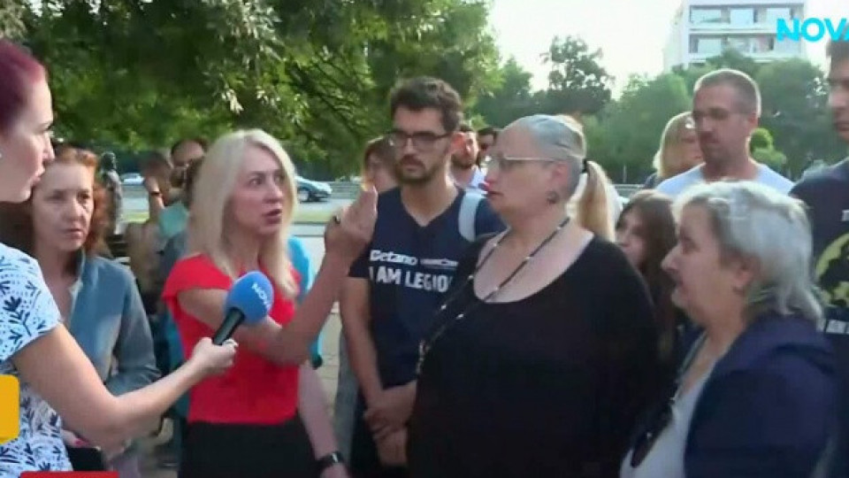 Ножове, грабежи и страх: Граждани сигнализират за нападения в района на подлез „Плиска“ в София
