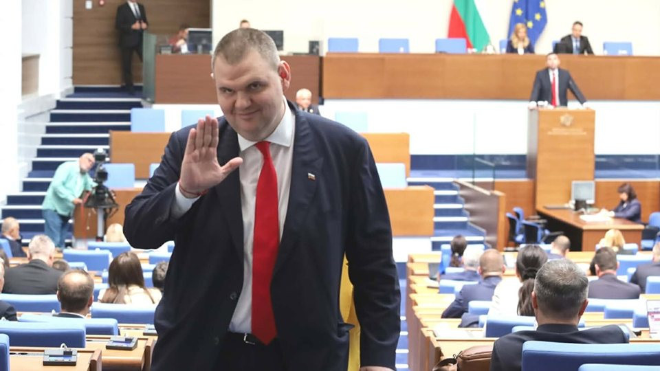 Тука има... тука нема