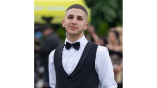 20-годишен се вряза в паркиран камион и загина на място