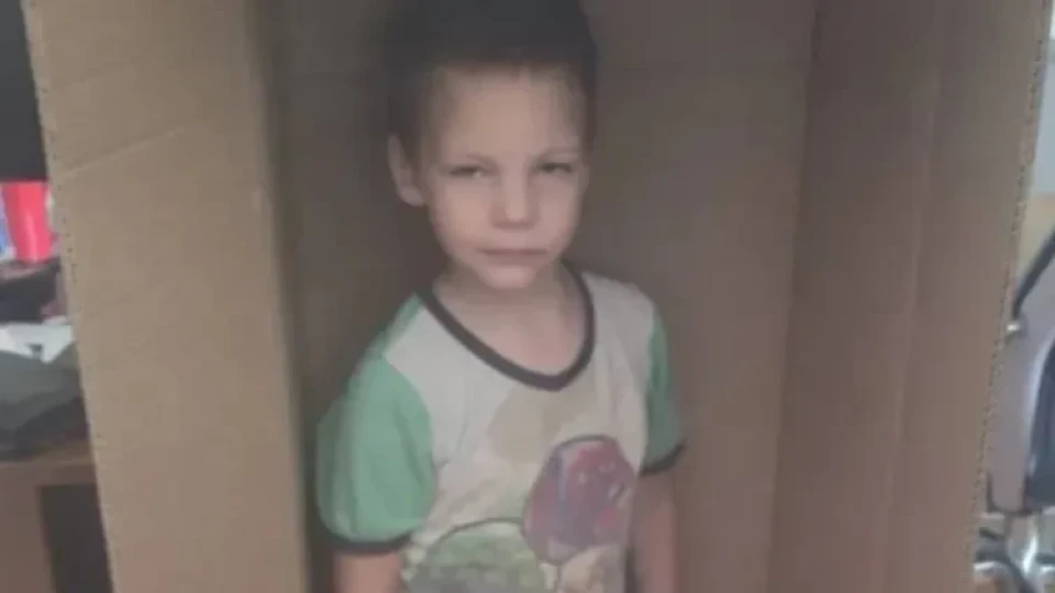 Полицаят, намерил 4-годишния Марти: Започна силно да ме прегръща