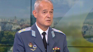 Ген. Николай Русев: До края на годината ще имаме 11 подготвени пилоти за F-16