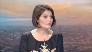 Фиктивното отпускане на скъпи лекарства: Кой „разболява“ пациентите и кой печели?