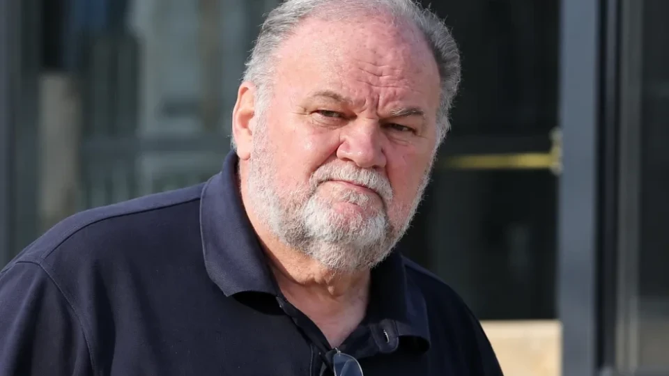 Бащата на Меган Маркъл е разследван за детска порнография, синът му го издаде